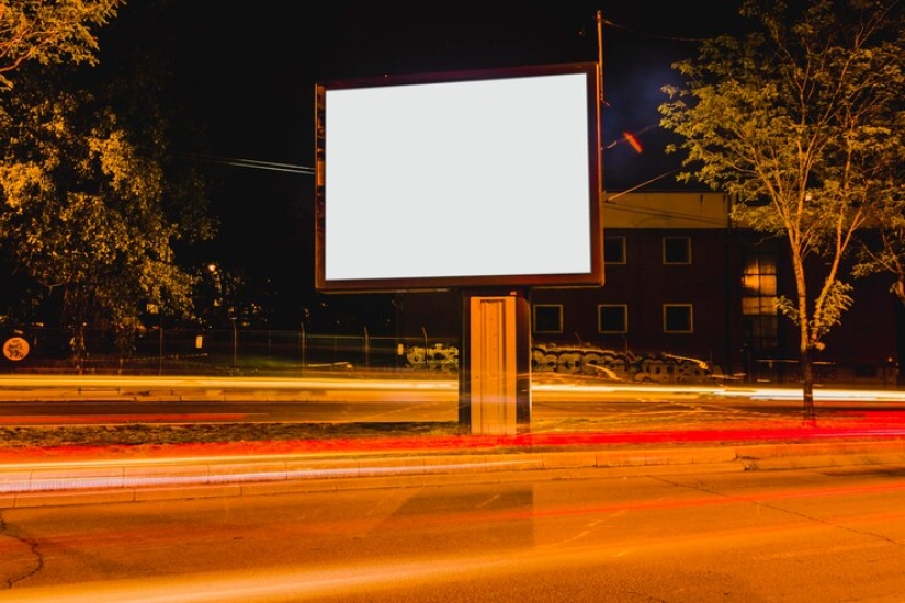 Pain&eacute;is de LED: Iluminando os Servi&ccedil;os e a Infraestrutura dos Centros de Conven&ccedil;&otilde;es do Paran&aacute;