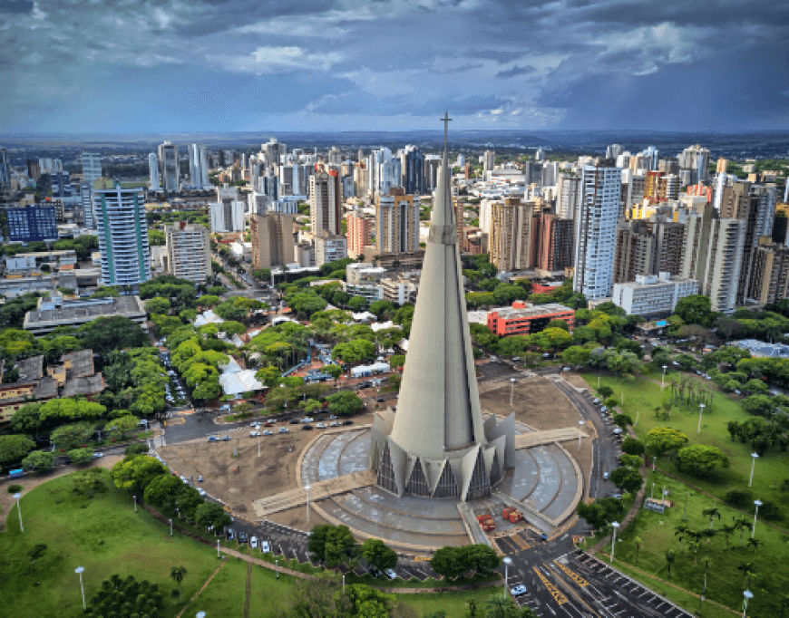 Constru&ccedil;&atilde;o de Pain&eacute;is em Maring&aacute; 